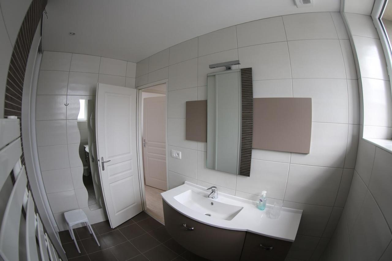 Beau Logis 2 Etoiles Apartment กรองวิลล์ ภายนอก รูปภาพ